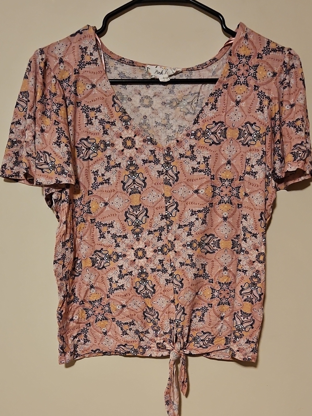 Pink Rose Pink Floral Tie-Front V-Neck Crop Top